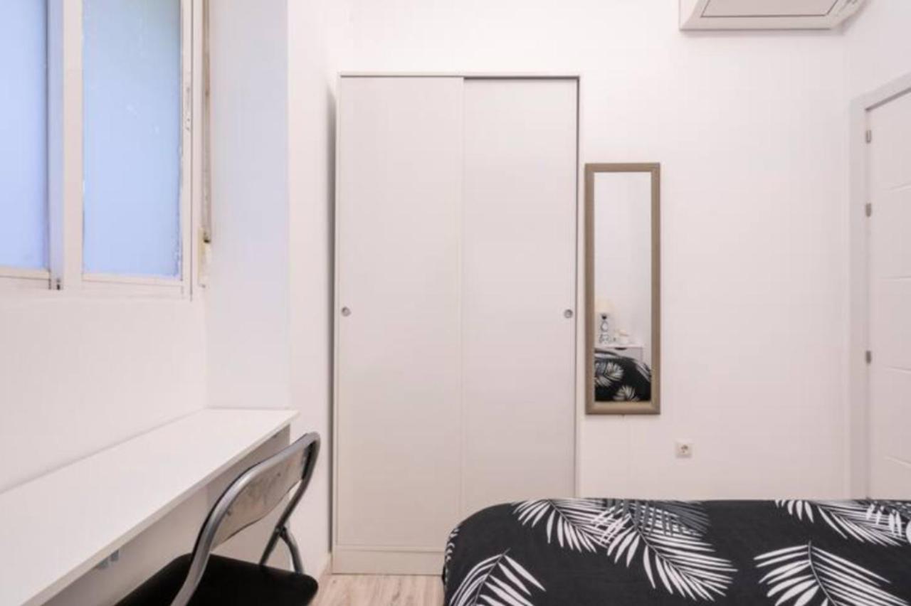 Bedroom Madrid City Center Exteriér fotografie